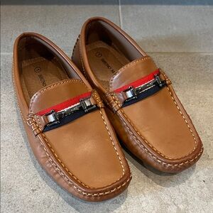 Stylish Bruno Marc Tan Loafers with Red and Navy, pewter buckle Accents